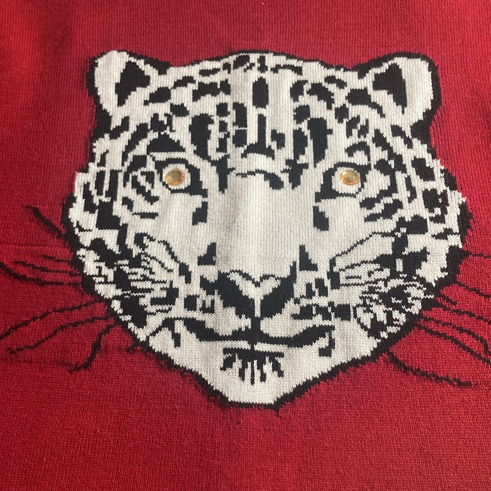 Red leopard sweater - Picture 2 of 3